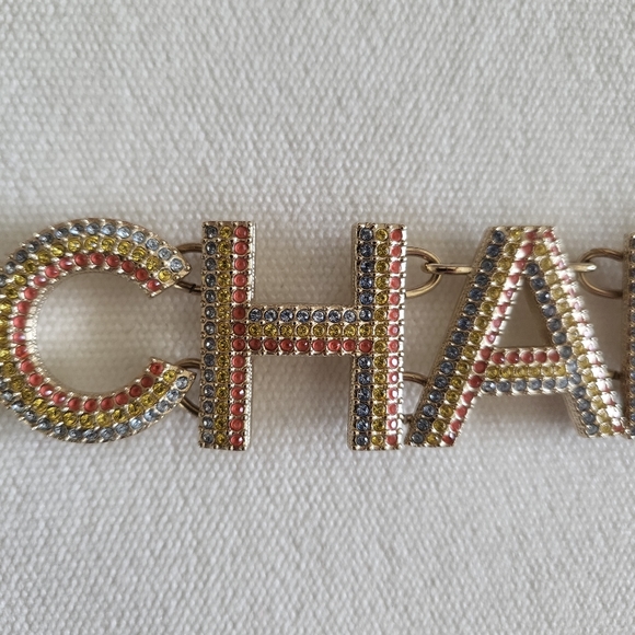 Chanel 2023 Cruise multicolored Gold bracelet NIB - Picture 4 of 9
